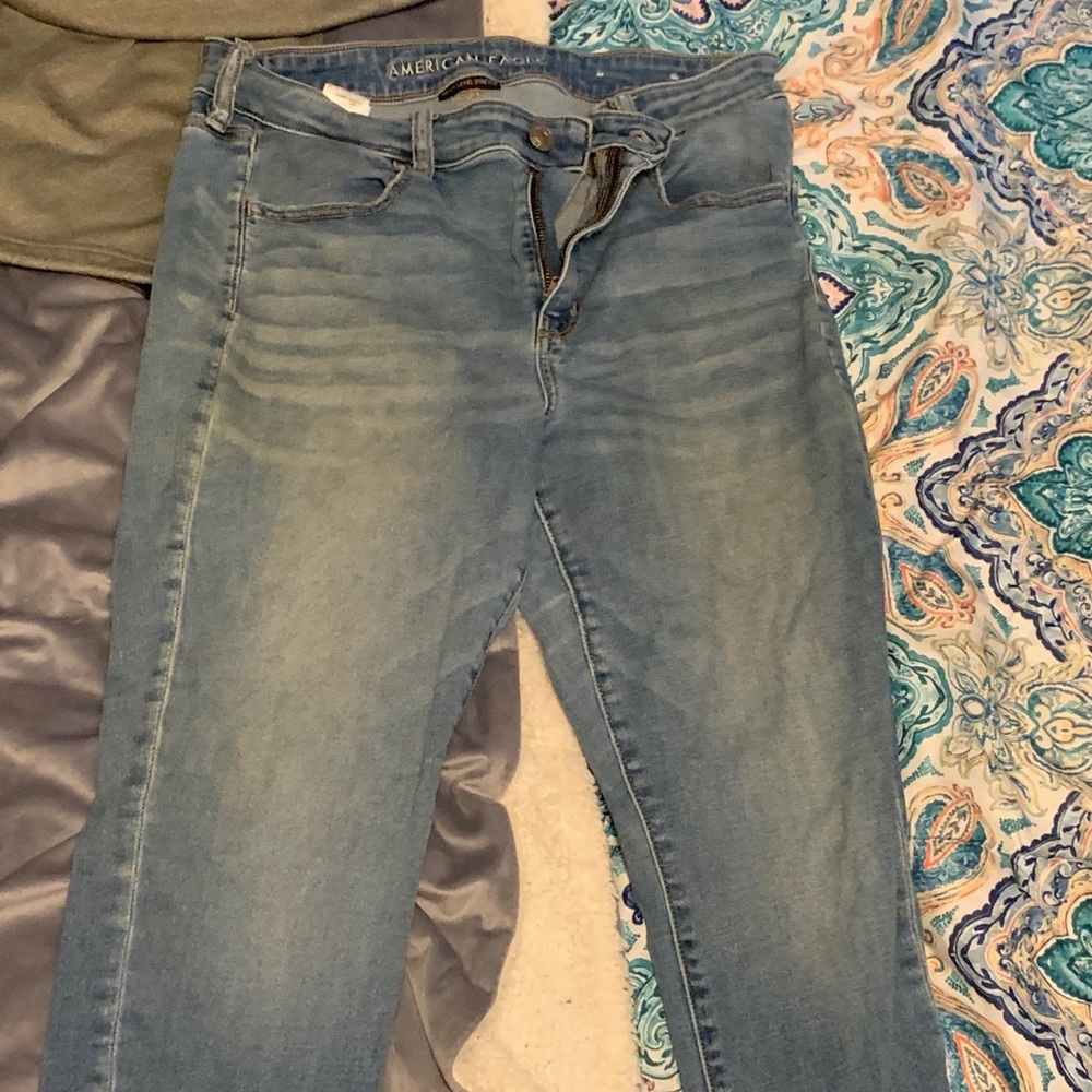 American eagle jeans